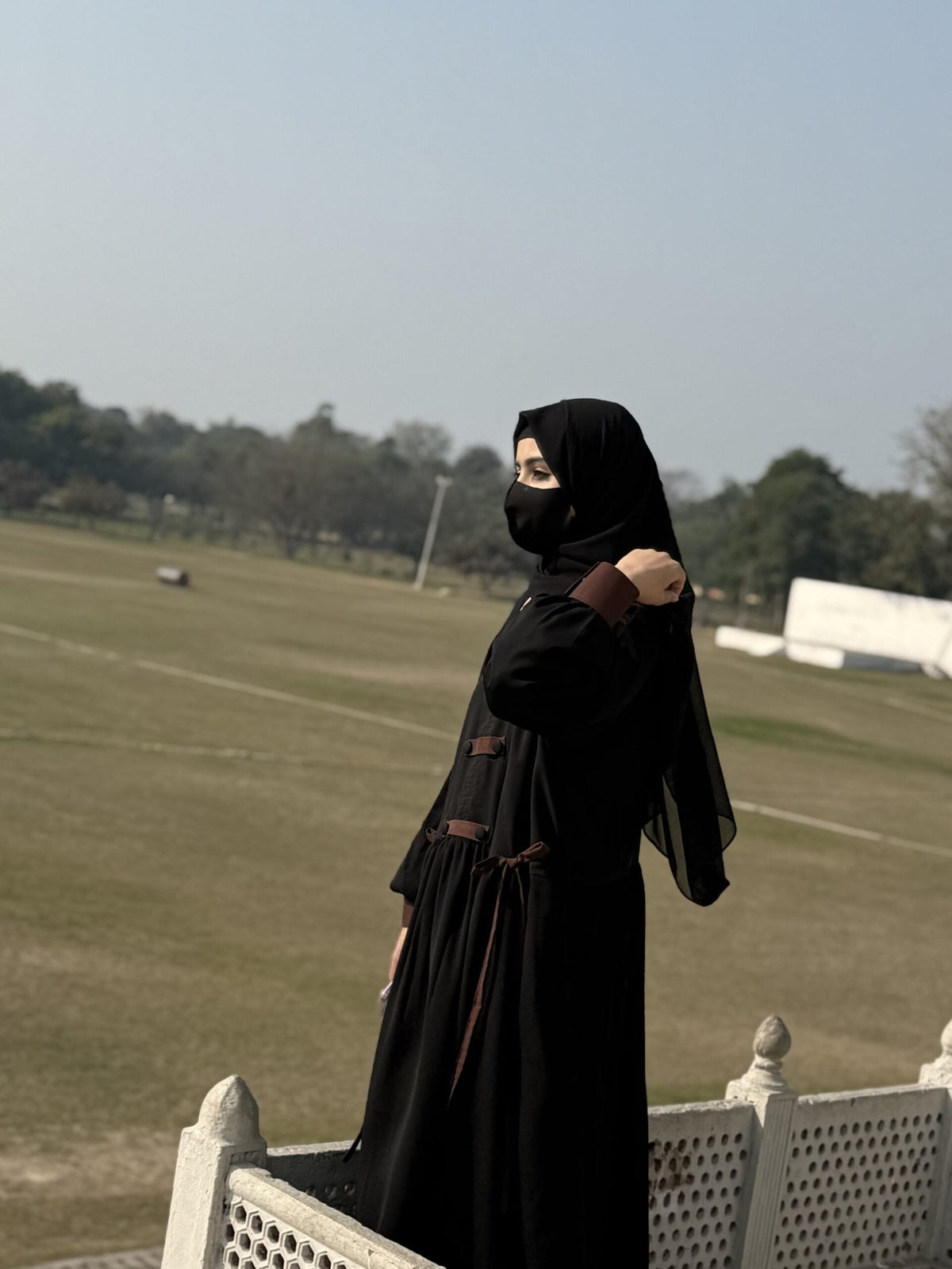 Black & Chocolate Brown Tone Contrast Abaya