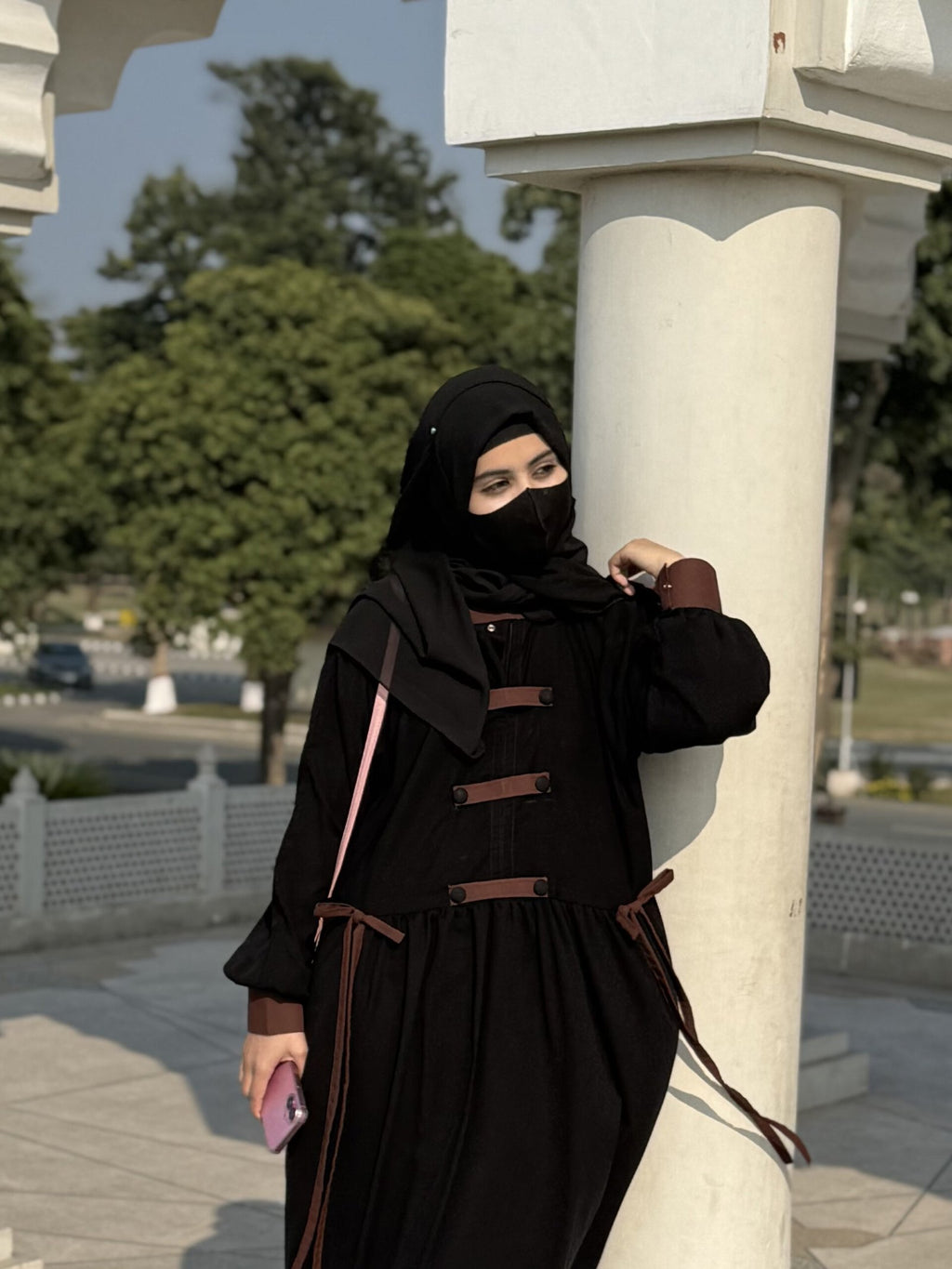 Black & Chocolate Brown Tone Contrast Abaya
