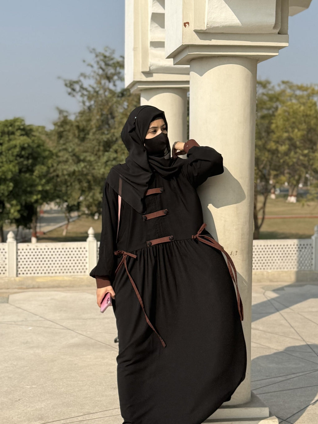 Black & Chocolate Brown Tone Contrast Abaya