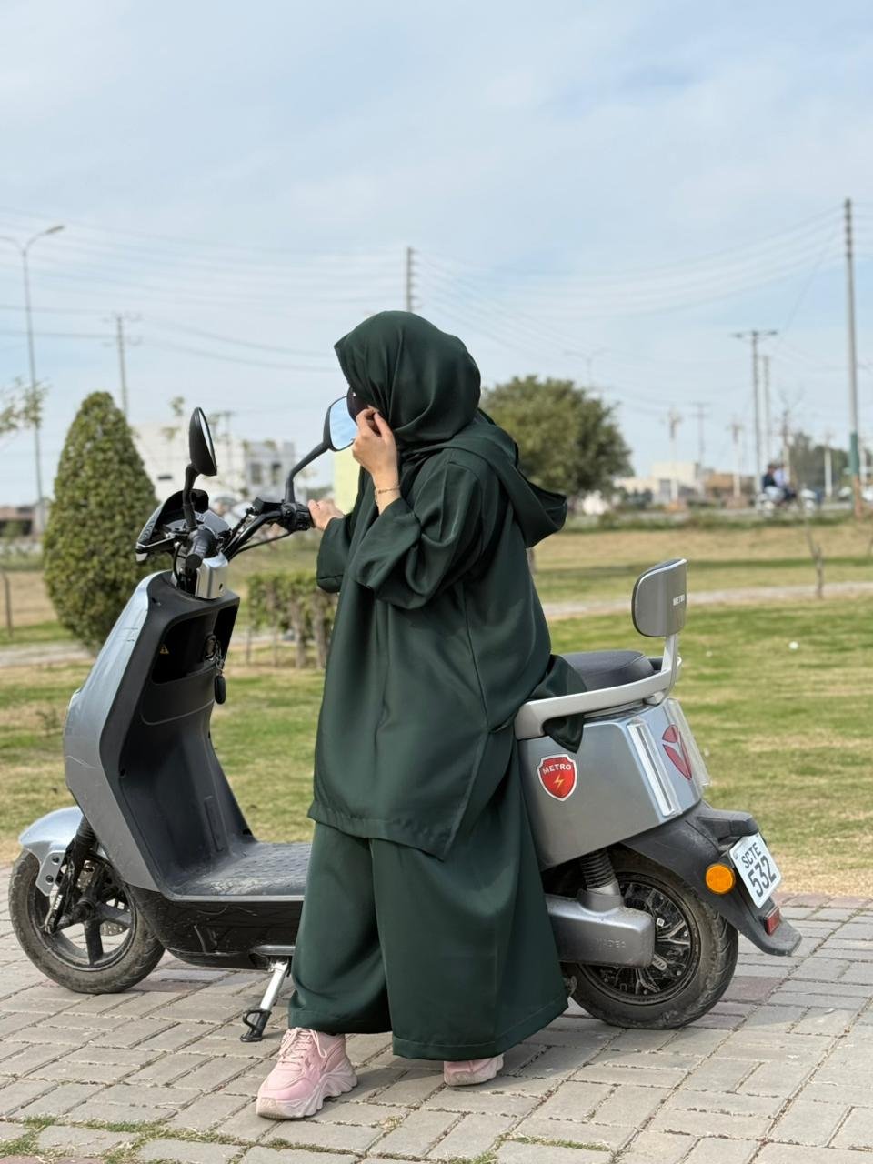 Emerald Rider For Biker Girls