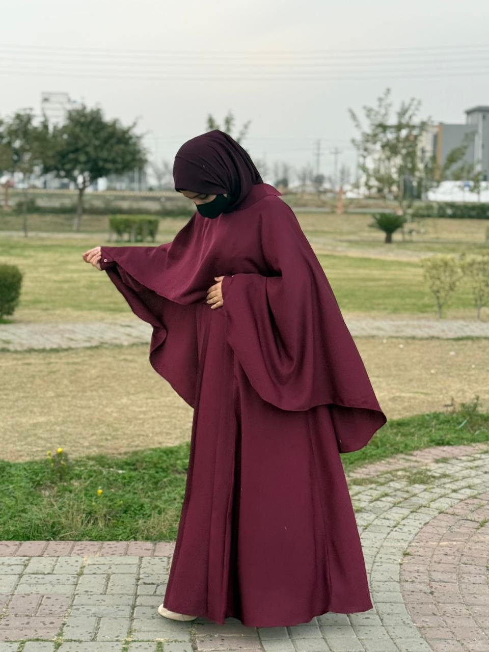 Al-Jouri Premium Maroon Abaya – Soft Nidha Fabric