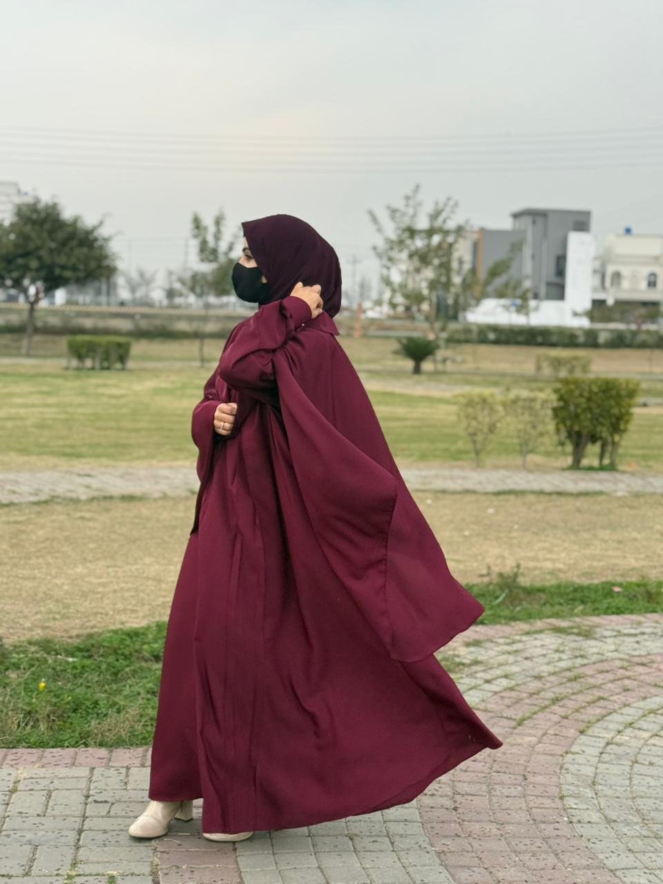 Al-Jouri Premium Maroon Abaya – Soft Nidha Fabric